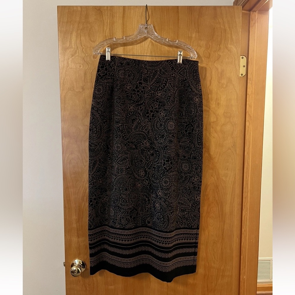 Briggs New York Women's Black Bronze Skirt Vintage NWT Modest Church Size 14